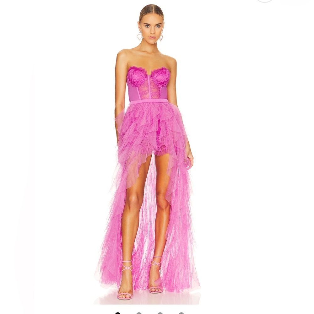 Stunning Pink Strapless Tulle Gown